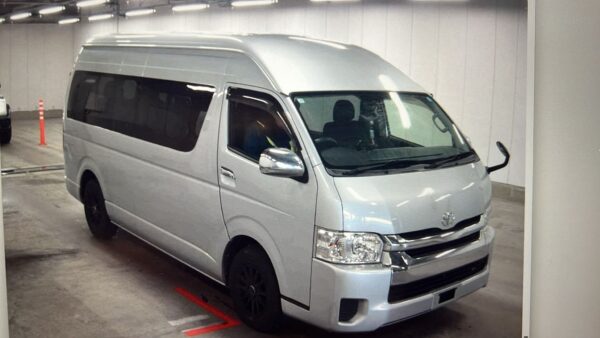 Toyota Hiace-Grand Cabin