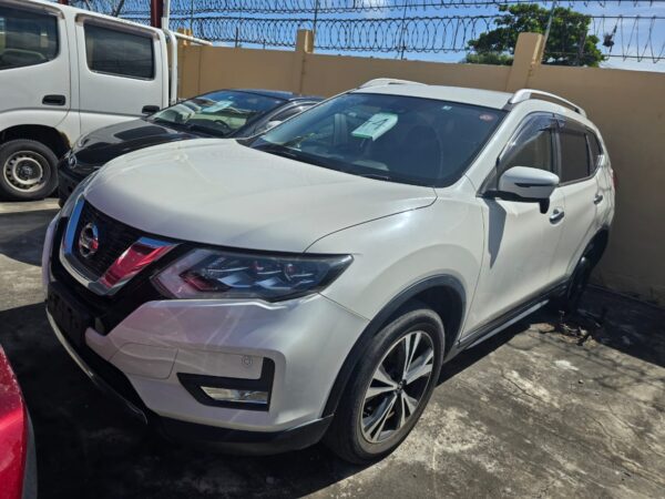 Nissan Xtrail - Image 4