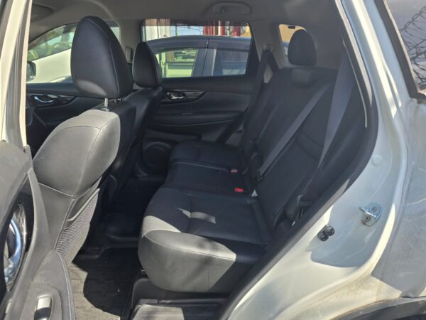 Nissan Xtrail - Image 3