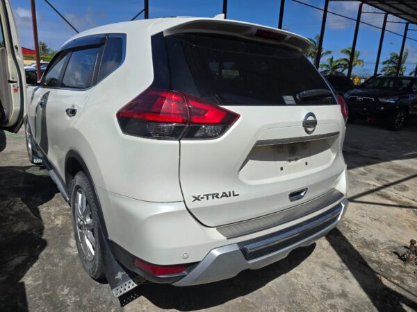 Nissan Xtrail - Image 5