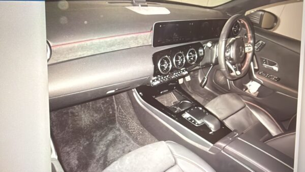Mercedes Benz A-180 - Image 2