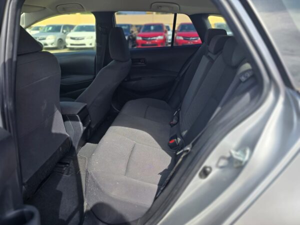 Toyota Corolla - Image 4