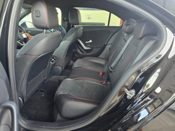 Mercedes Benz A-180 - Image 4