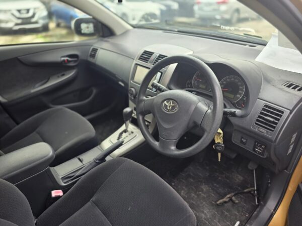 Toyota Fielder Wagon - Image 3