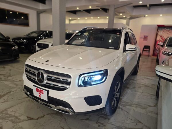 Mercedes Benz -GLB180 - Image 2
