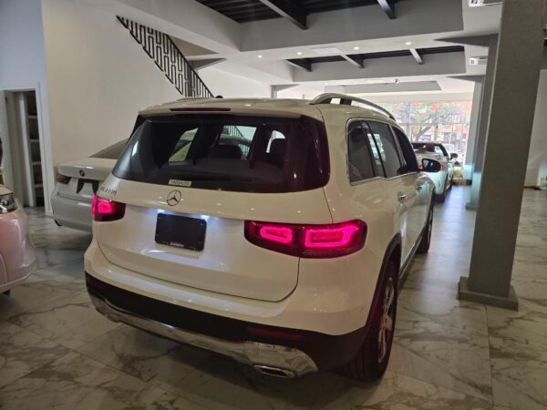 Mercedes Benz -GLB180 - Image 5