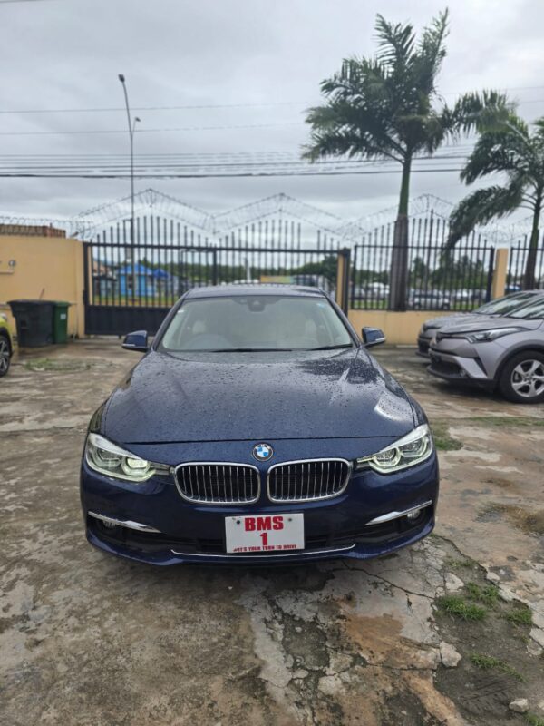 BMW 318i