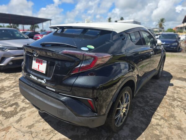 Toyota CH-R - Image 5