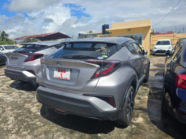 Toyota CH-R - Image 5