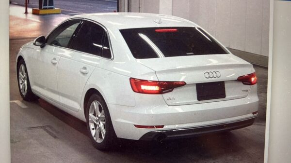 Audi A4 - Image 4