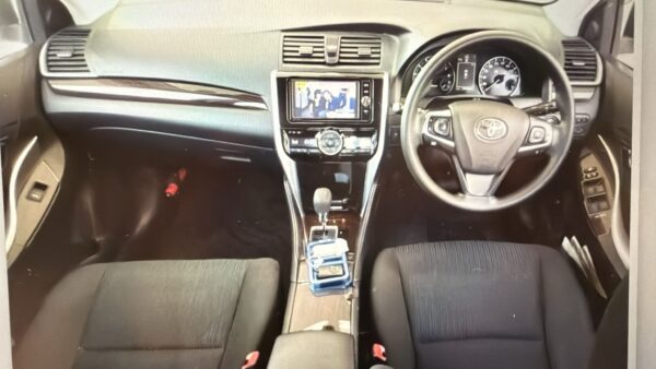 Toyota Allion - Image 2