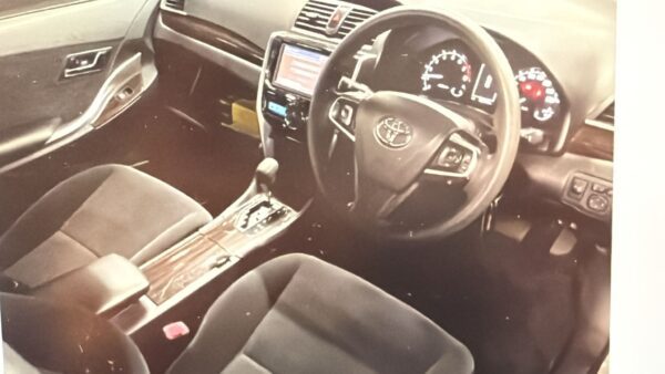 Toyota Allion - Image 2