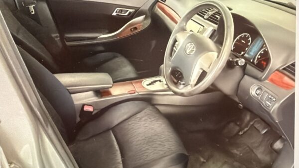 Toyota Allion - Image 2