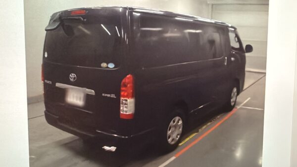 Toyota Hiace Super GL - Image 5