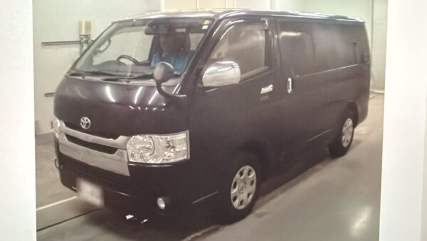 Toyota Hiace Super GL