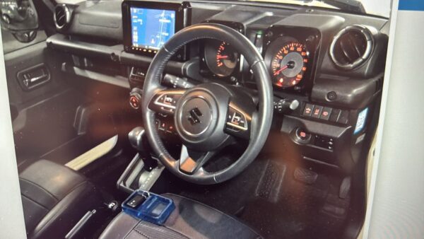 Suzuki Jimny - Image 2