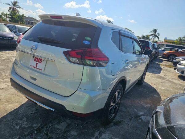 Nissan Xtrail - Image 5