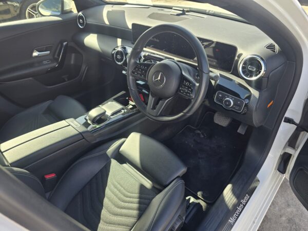 Mercedes Benz A-180 - Image 4