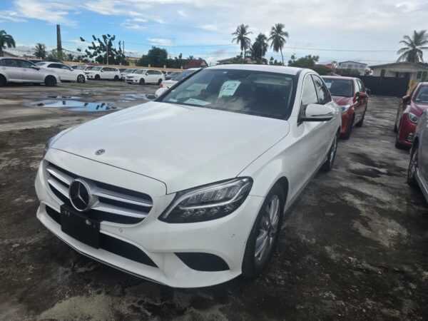 Mercedes Benz C-180