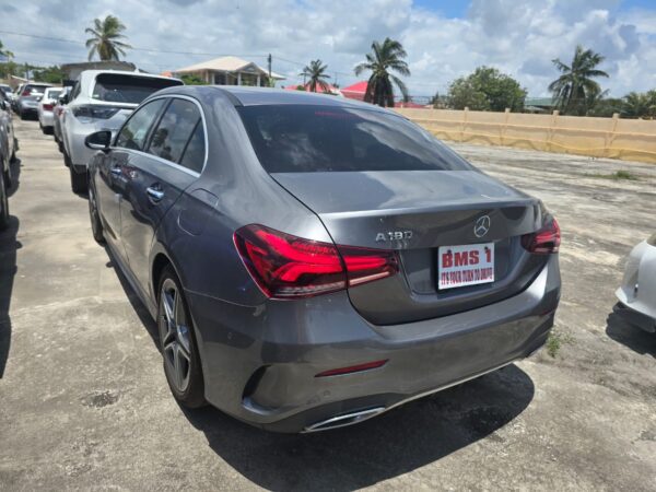 Mercedes Benz A-180 - Image 6