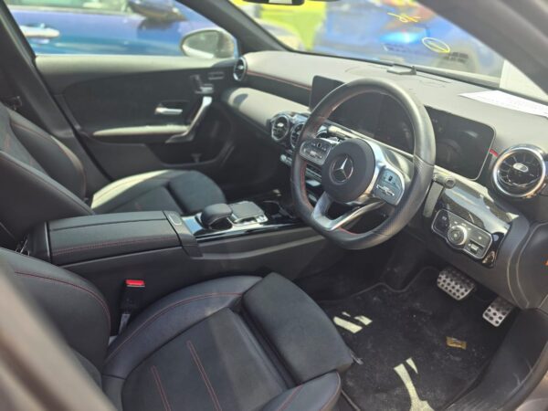 Mercedes Benz A-180 - Image 3