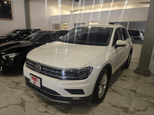 Volkswagen Tiguan - Image 6