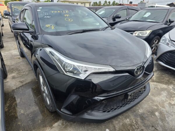 Toyota CH-R - Image 2