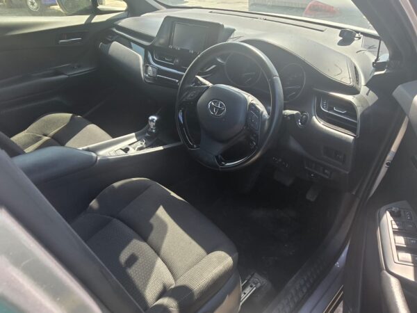 Toyota CH-R - Image 3