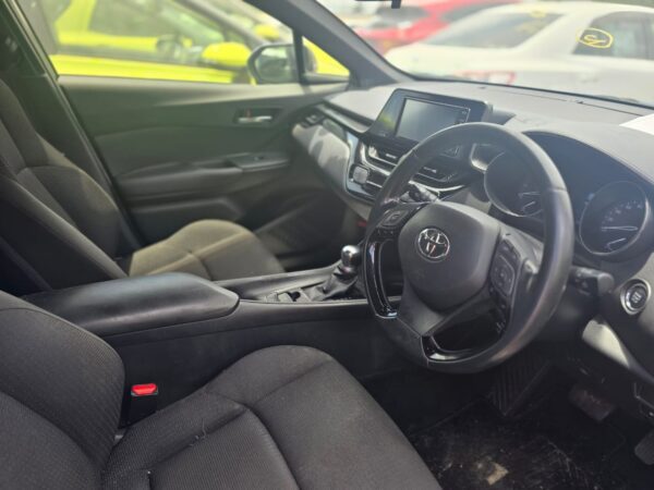 Toyota CH-R - Image 3
