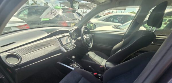 Toyota Fielder Wagon - Image 2