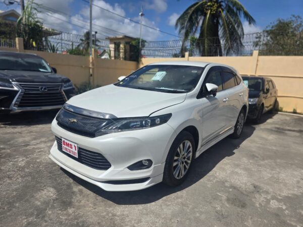 Toyota Harrier - Image 2