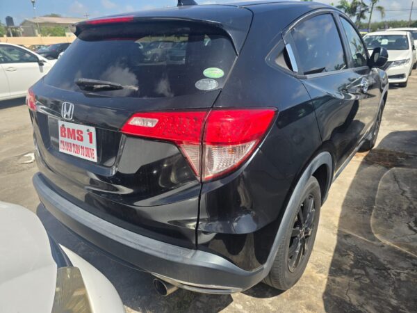 Honda Vezel - Image 5
